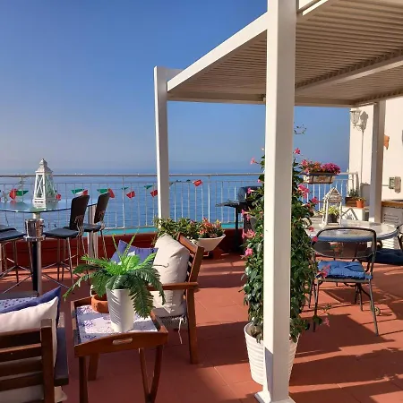 Terrazza Miracapri * Pouzzoles