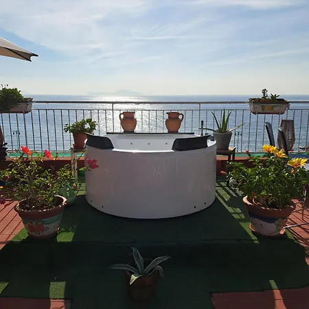 Terrazza Miracapri Pouzzoles