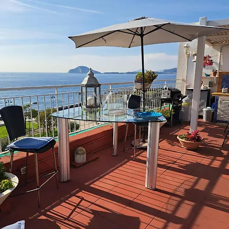 Terrazza Miracapri * Pouzzoles